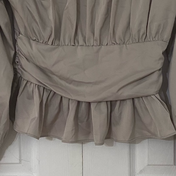 JASON WU Gray Silk Satin Peplum Top M - Picture 5 of 12